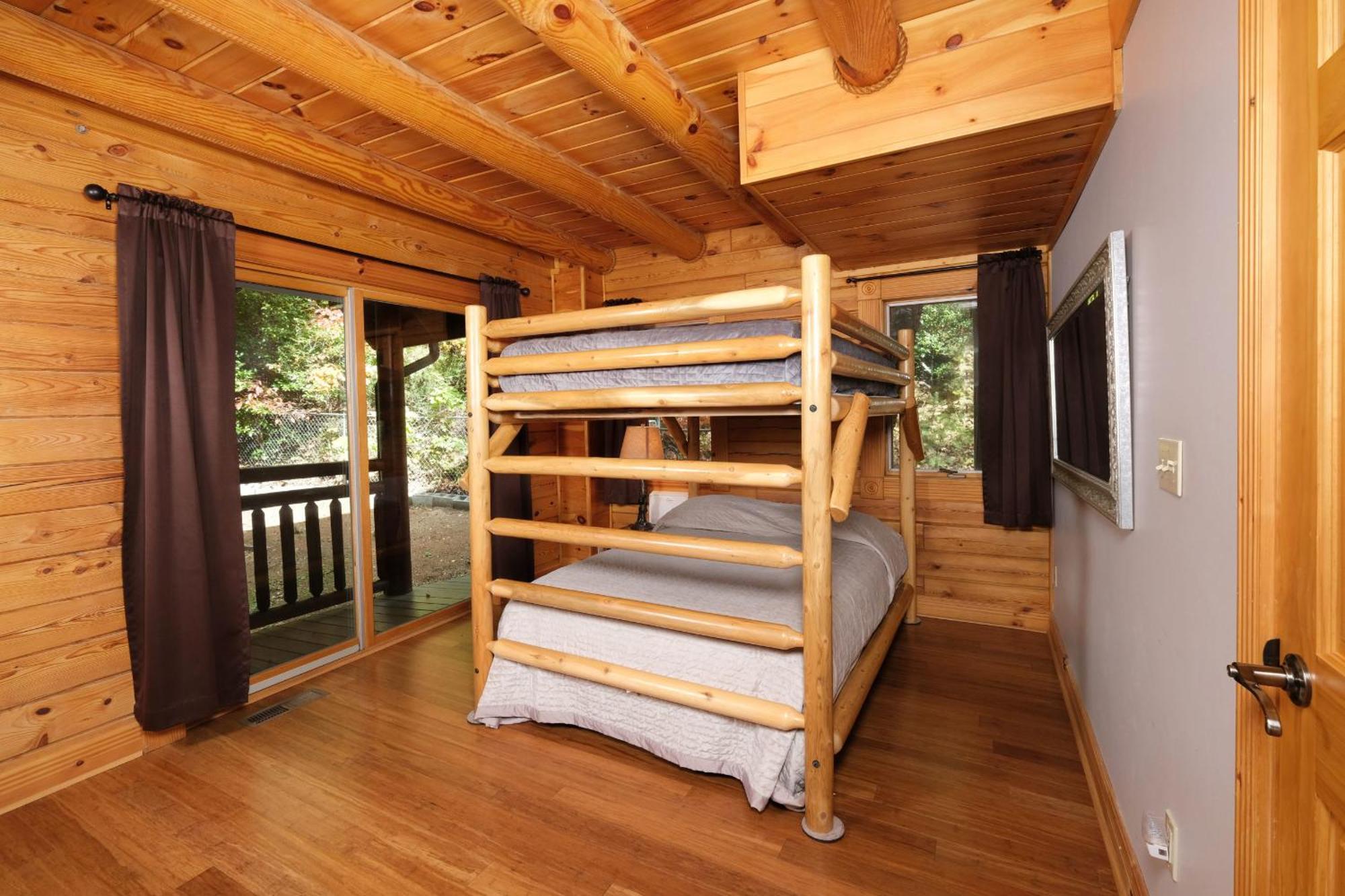 Christines Cabin 1101 Gatlinburg Exterior photo
